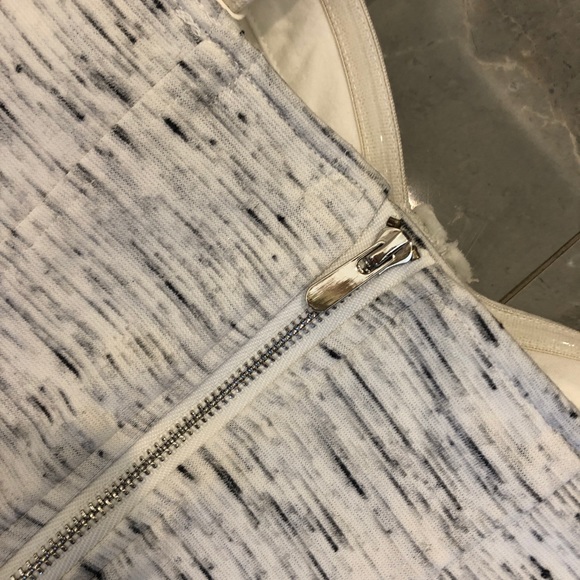 Women’s top - Picture 3 of 4